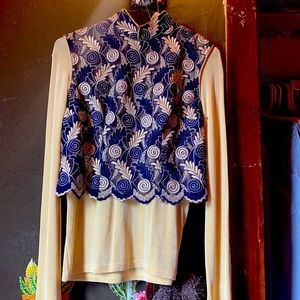 blue and gold show top